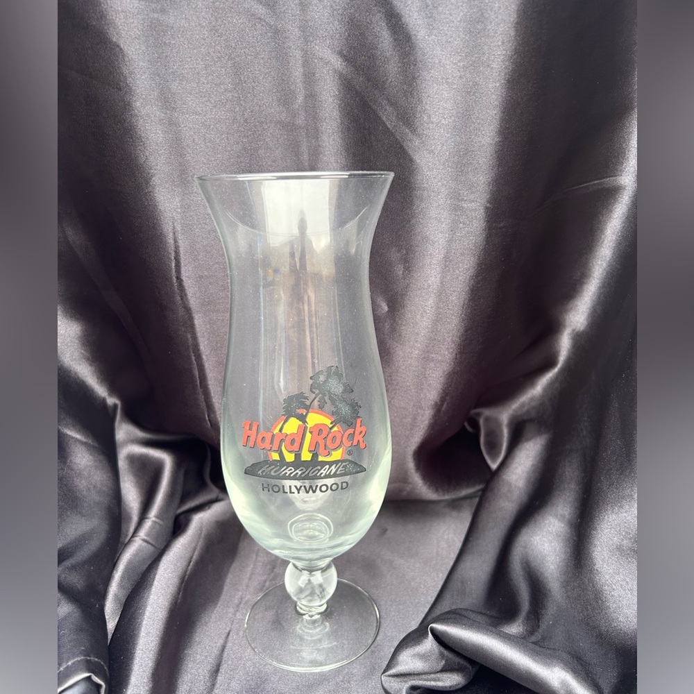NIB Hard Rock Cafe “Hollywood” Hurricane Glass